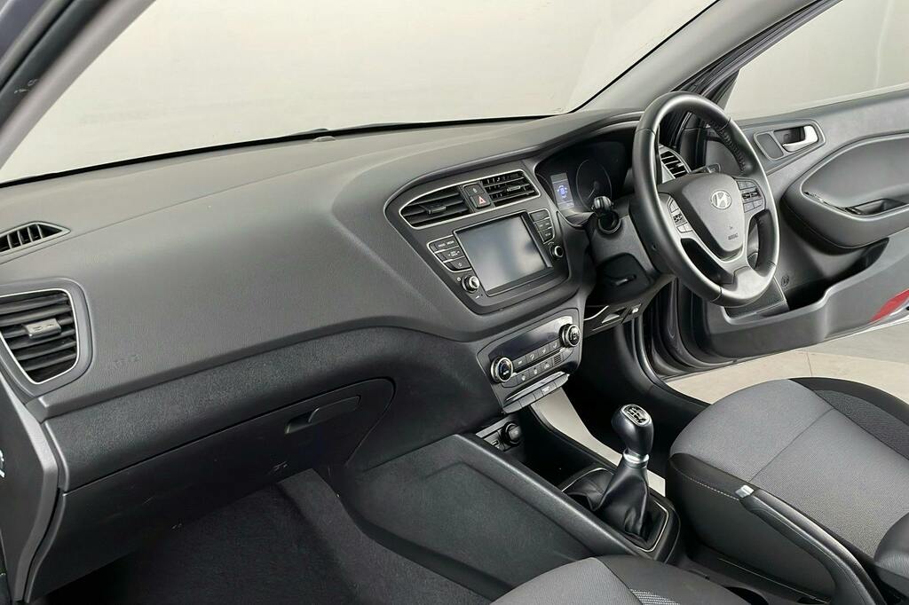 Hyundai I20 Grey #20