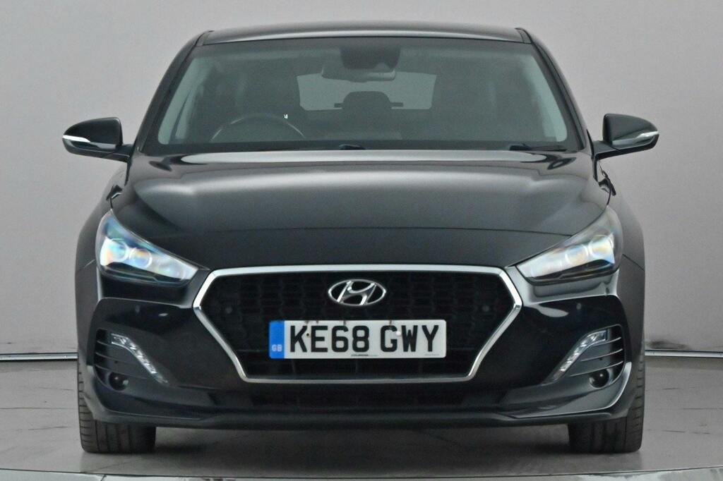 Hyundai I30 1.4 T Gdi Premium Fastback Ss Black #6