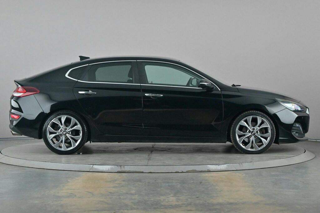 Hyundai I30 1.4 T Gdi Premium Fastback Ss Black #5