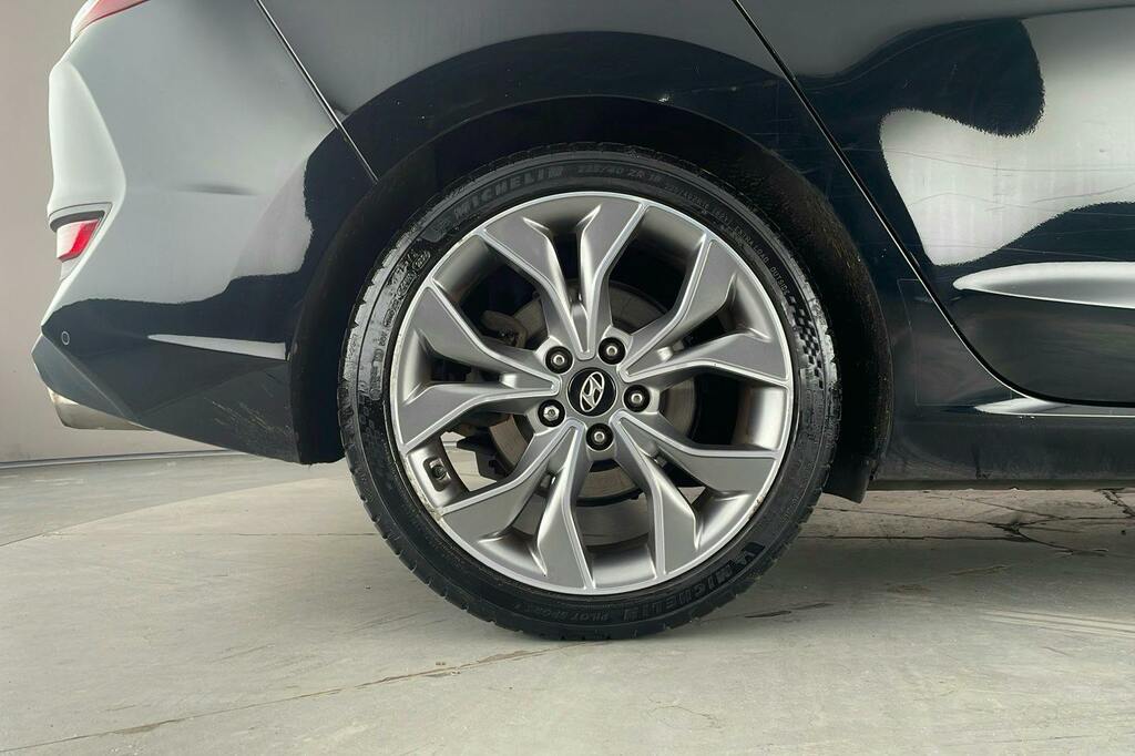 Hyundai I30 2.0T Gdi N Performance White #9