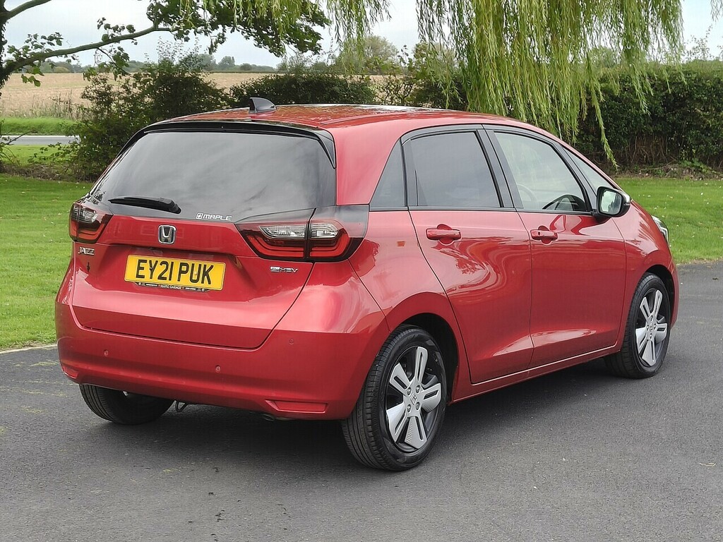 Honda Jazz H I-mmd Ex Red