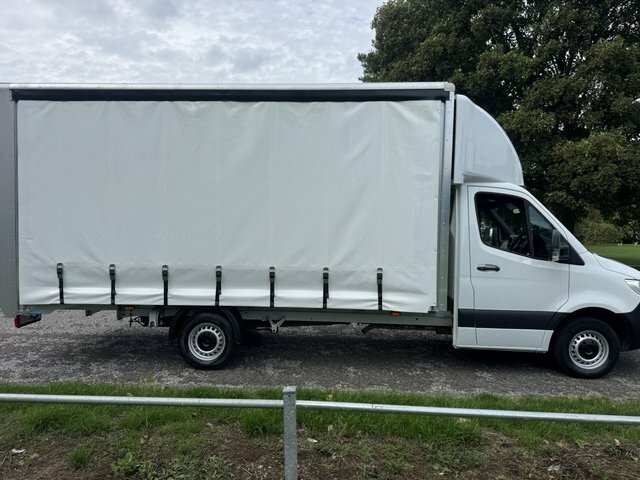Mercedes-Benz Sprinter 2.0 315Cdi 3.5T. New 5.2M 17Ft Curtainside Body White #3