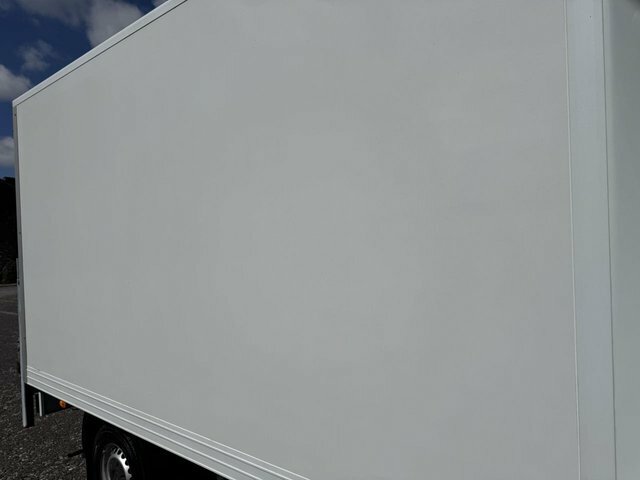 Mercedes-Benz Sprinter Premium Blue #7