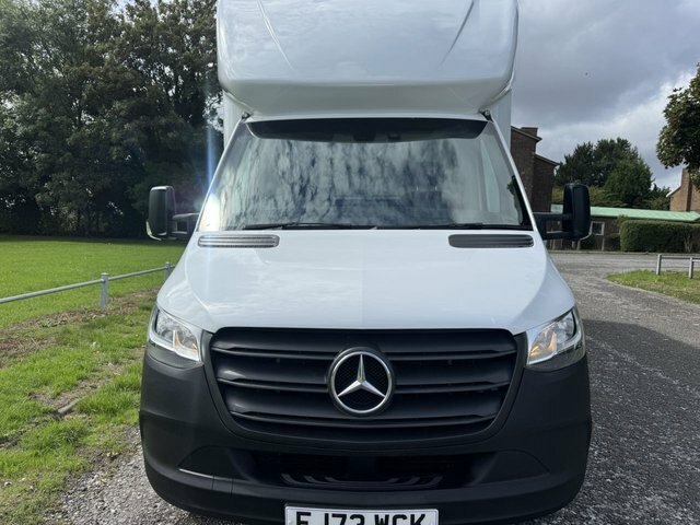 Mercedes-Benz Sprinter 2.0 315Cdi Lwb 3.5T. 4.2M. Luton Large Tail Lift E White #3