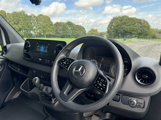 Mercedes-Benz Sprinter Sprinter 3.5T H2 Premium Van Silver #14
