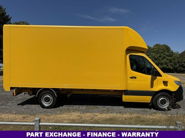Mercedes-Benz Sprinter 2.1 314Cdi 3.5T. Luton Large Tail Lift Air Con Rwd Yellow #2