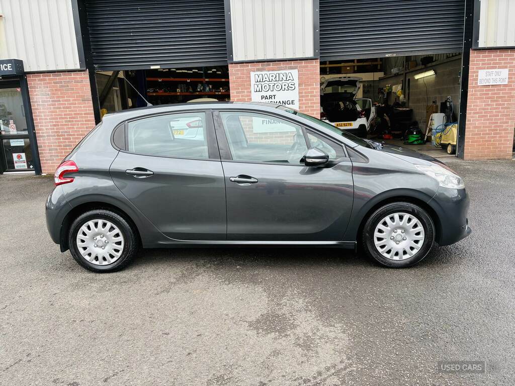 Peugeot 208 1.0 Vti Access Grey #2