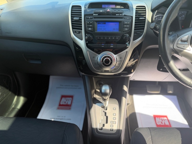 Hyundai Ix20 Active Silver #22