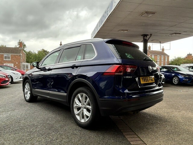 Volkswagen Tiguan 2.0 Tdi Bluemotion Tech Se Navigation Blue #5