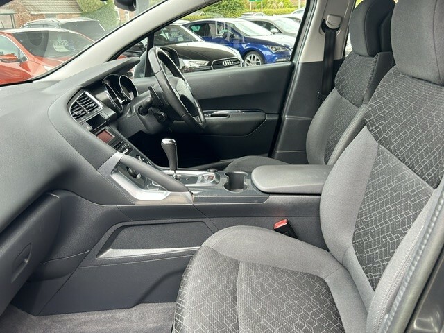 Peugeot 3008 Active Black #9