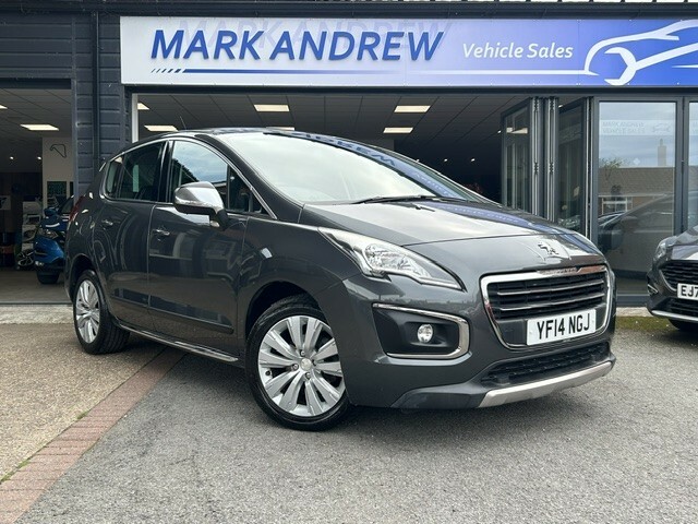 Peugeot 3008 Active Black #1