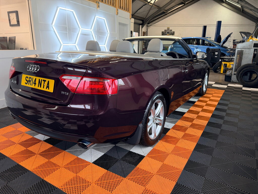 Audi A5 1.8 Tfsi Se Convertible Multitronic Eur Red #5