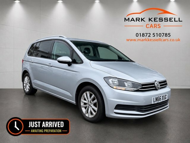 Volkswagen Touran Mpv Silver