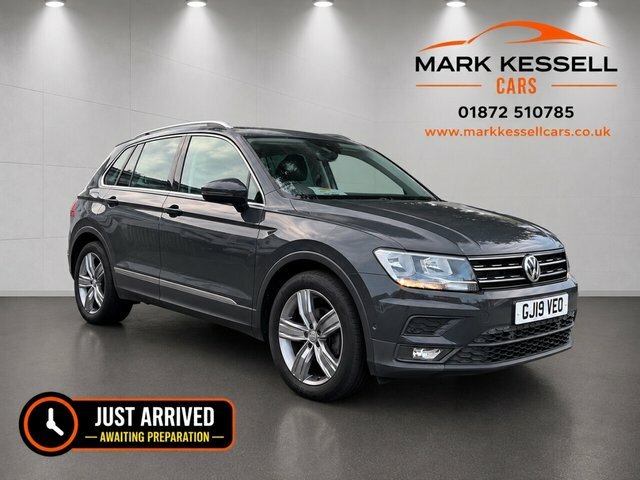 Volkswagen Tiguan Suv Grey