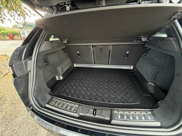 Land Rover Range Rover Evoque 2.0 D150 R-dynamic S White #17