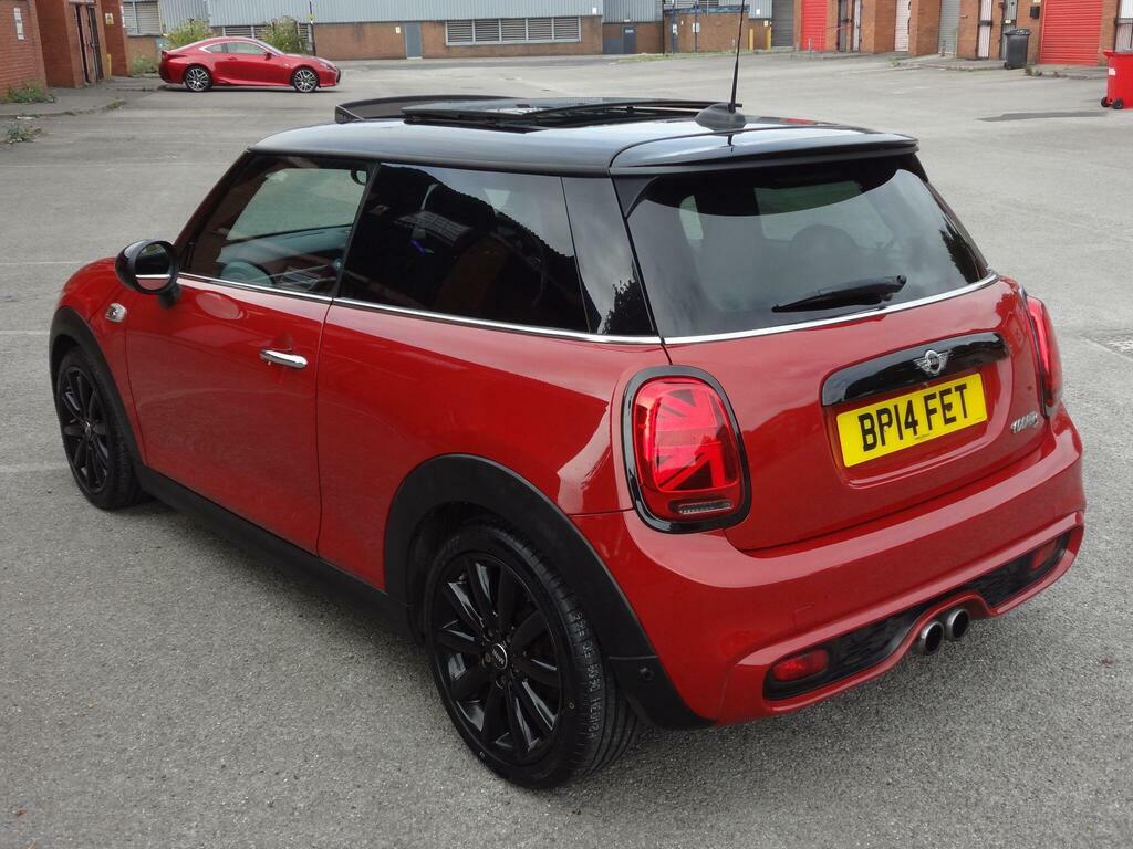Mini Hatch 2.0 Cooper S Euro 6 S S Red #5