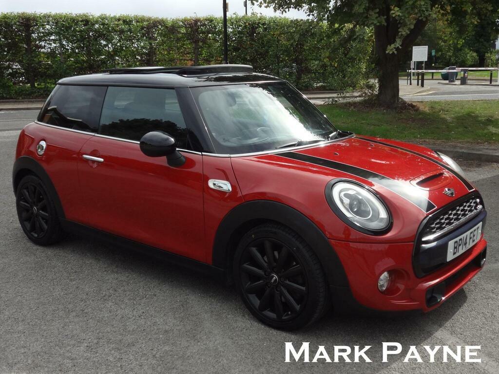 Mini Hatch 2.0 Cooper S Euro 6 S S Red