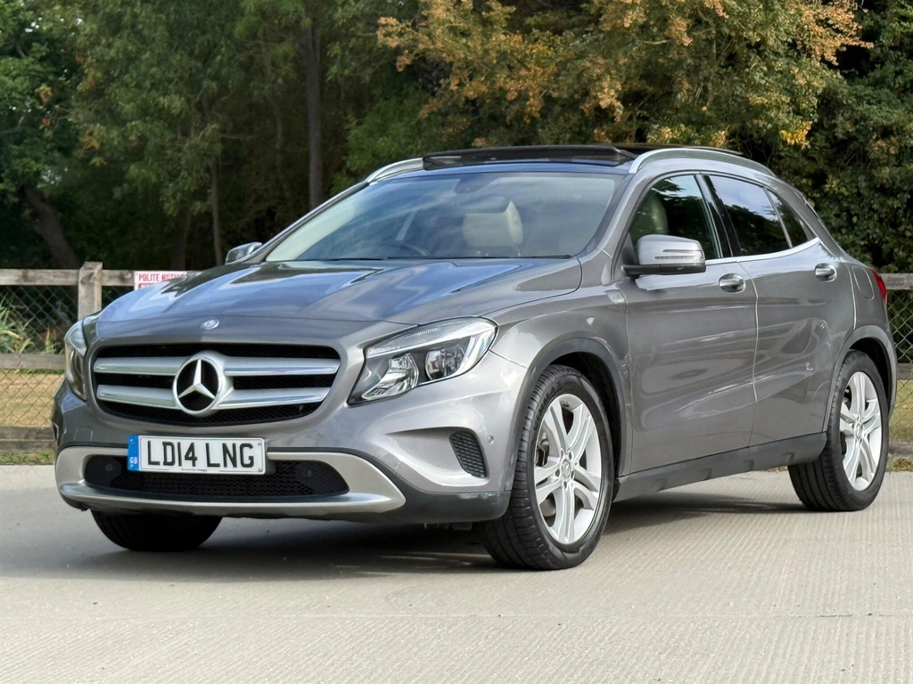 Mercedes-Benz GLA Class 2.1L Se Silver #7