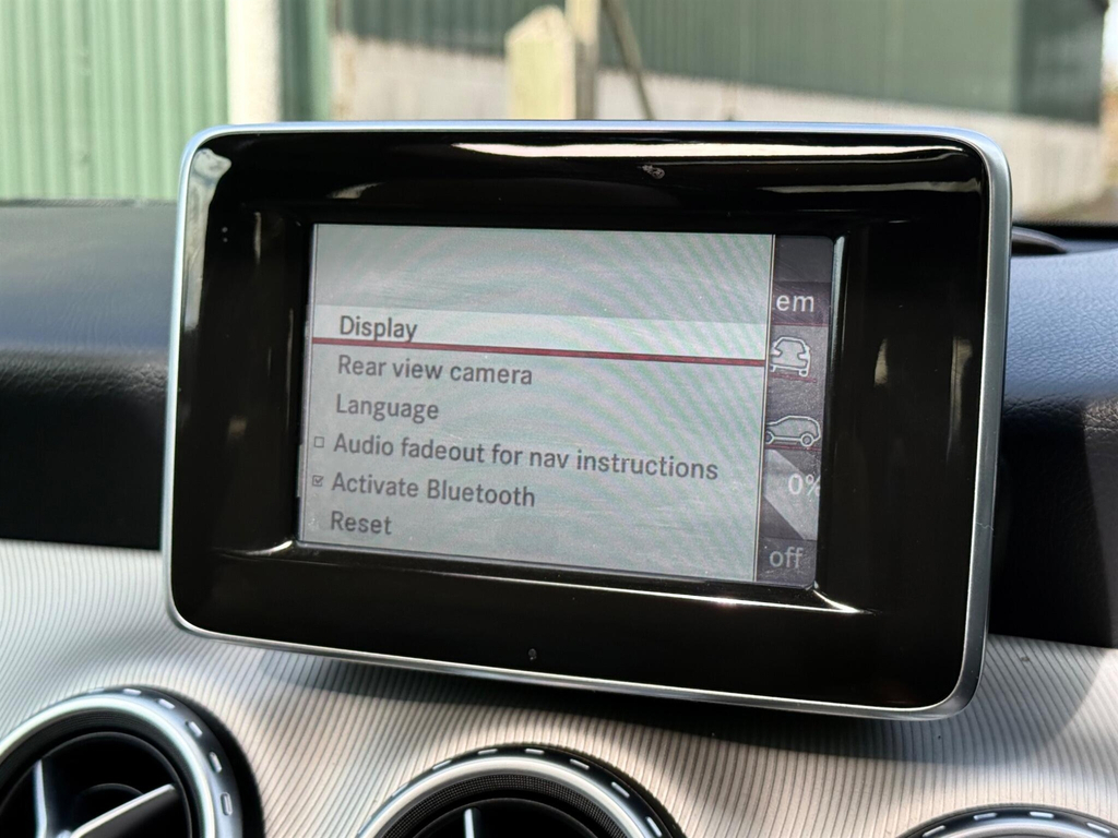 Mercedes-Benz GLA Class 2.1L Se Silver #20