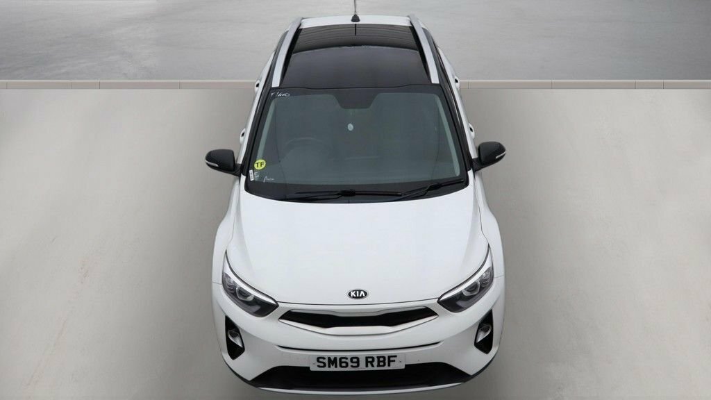 Kia Stonic 1L Maxx White #6