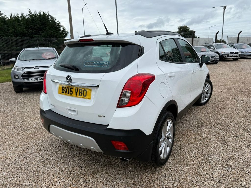Vauxhall Mokka 1.6L Exclusiv White #3
