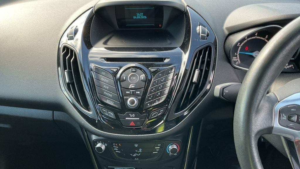 Ford B-Max 1.0 Ecoboost Zetec Navigator #10