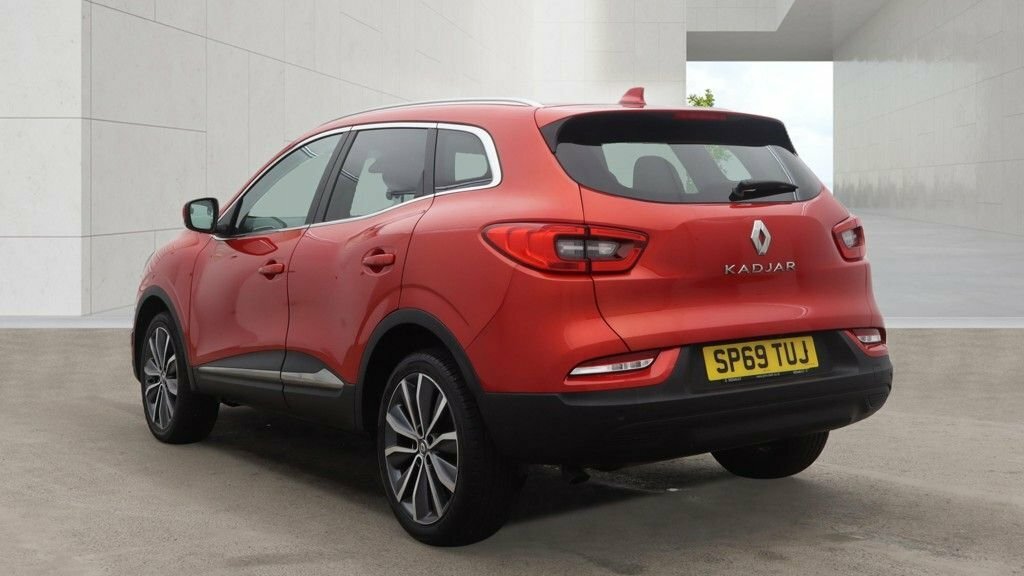 Renault Kadjar 1.3L Iconic Red #3