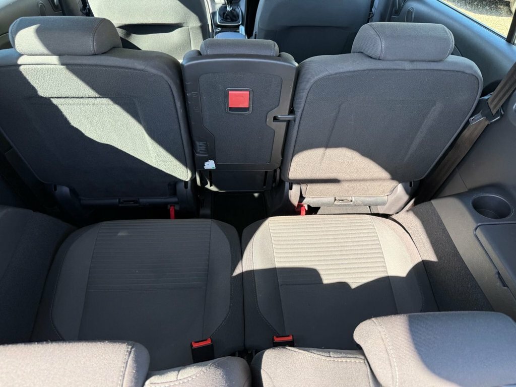 Ford Grand C-Max 1.0 Ecoboost Zetec #11