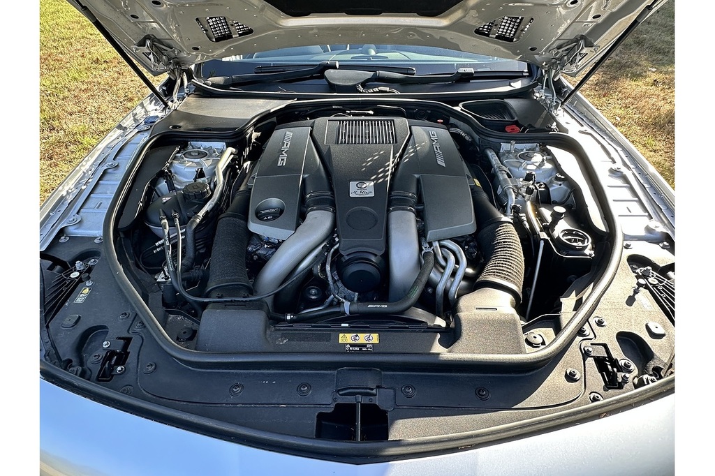 Mercedes-Benz SL Class 63 Black #30