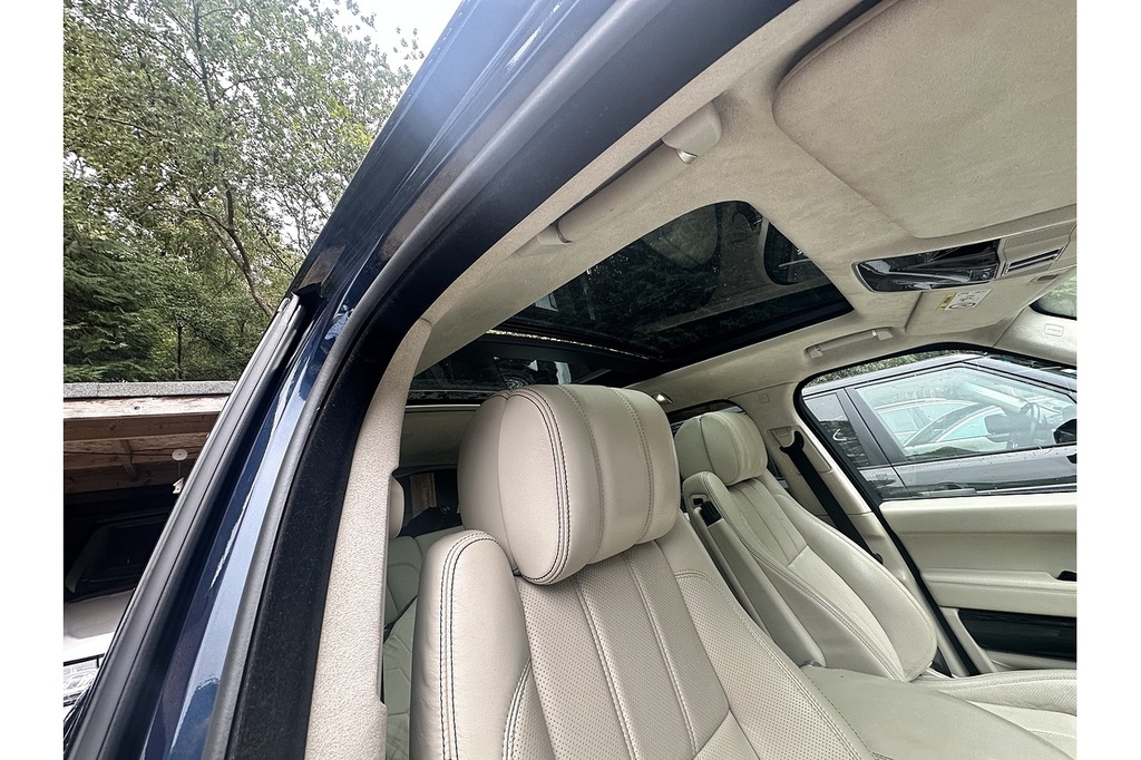 Land Rover Range Rover Sdv8 U396 Blue #3