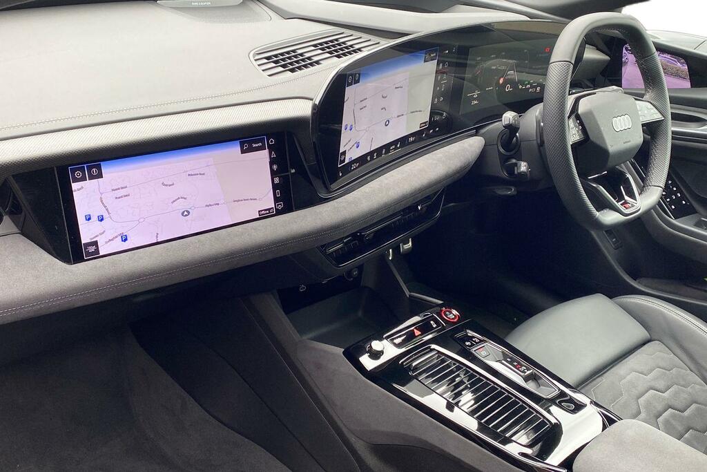 Audi A6 E-tron Avant 100Kwh Performance Edition 1 Estate A Black #2