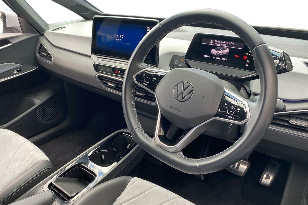 Volkswagen ID.3 Pro Performance 58Kwh Family Hatchback Electri  #6