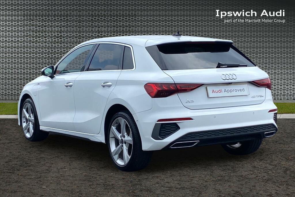 Audi A3 1.4 Tfsie 40 S Line Sportback Plug-in H White #3