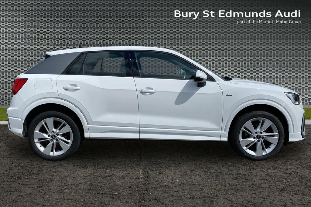 Audi Q2 1.5 Tfsi Cod 35 S Line Suv S Tronic Eur White #4