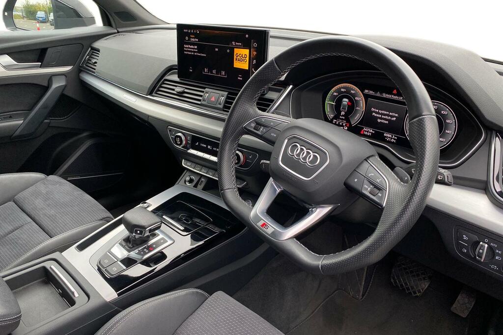 Audi Q5 2.0 Tfsie 50 S Line Suv Plug-in Hybrid Black #6