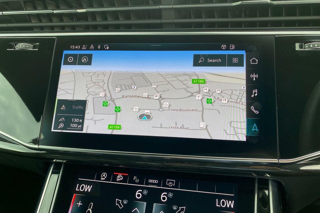 Audi Q8 S Line Black #21
