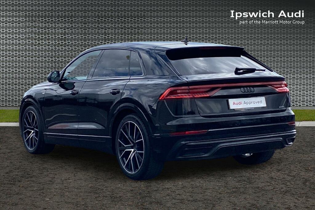 Audi Q8 3.0 Tfsi V6 55 Black Edition Suv Tiptro Black #3