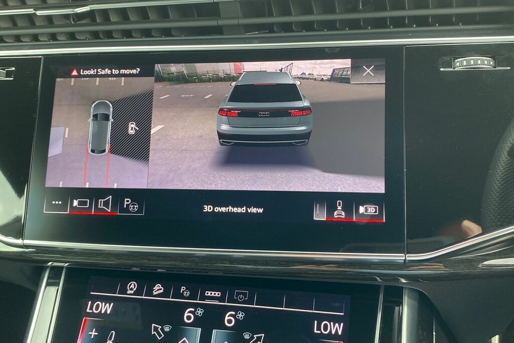 Audi Q8 S Line Black #38