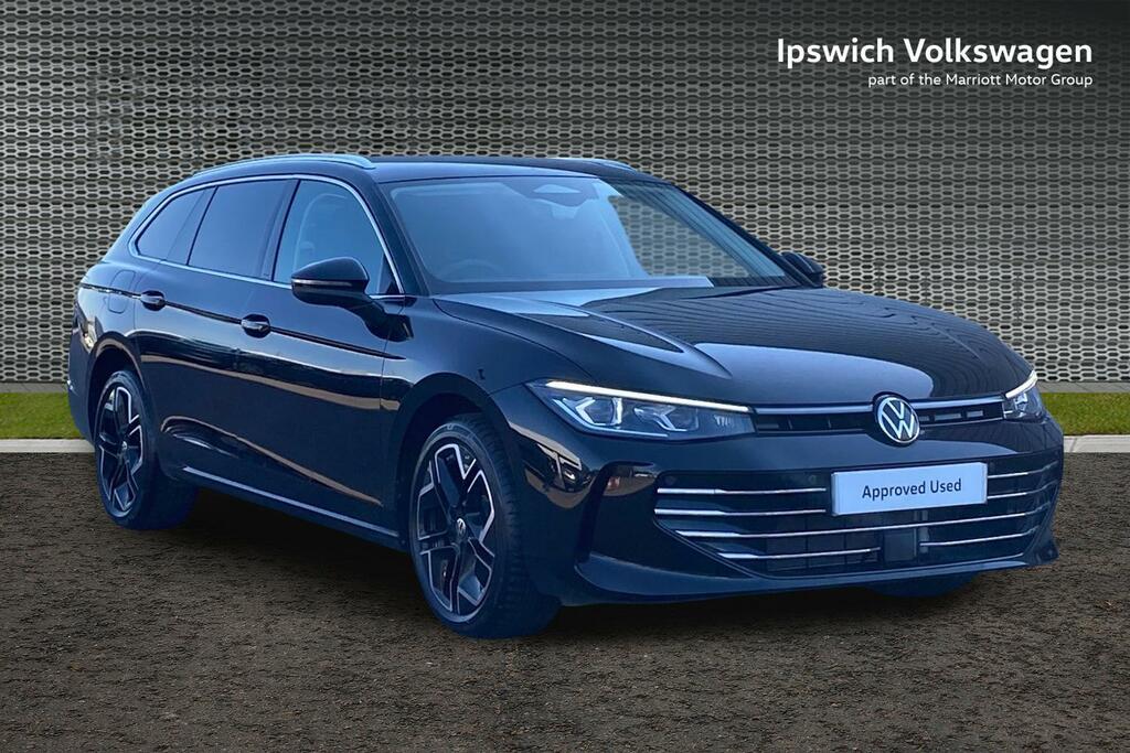 Volkswagen Passat 1.5 Etsi Mhev Elegance Estate Hybrid Ds Black