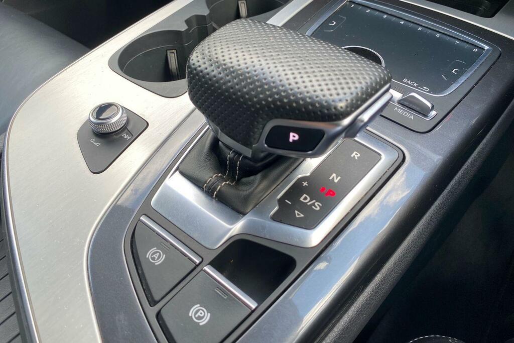 Audi Q7 Tdi V6 Black Edition Blue #23