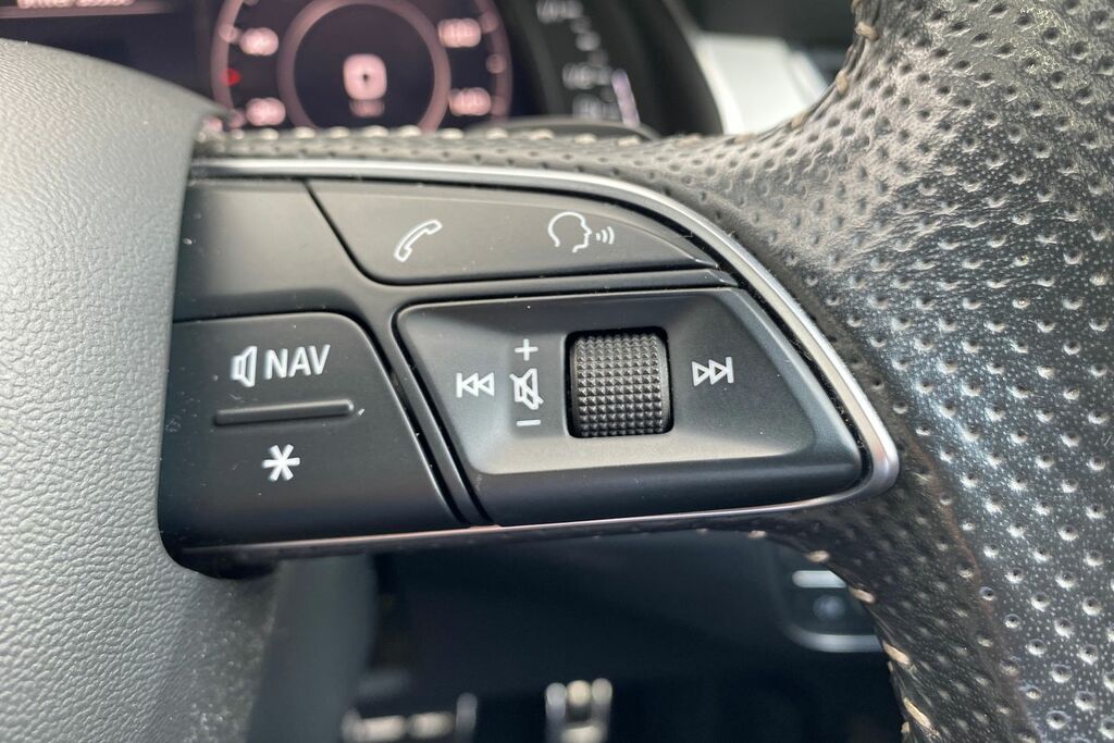 Audi Q7 Tdi V6 Black Edition Blue #15