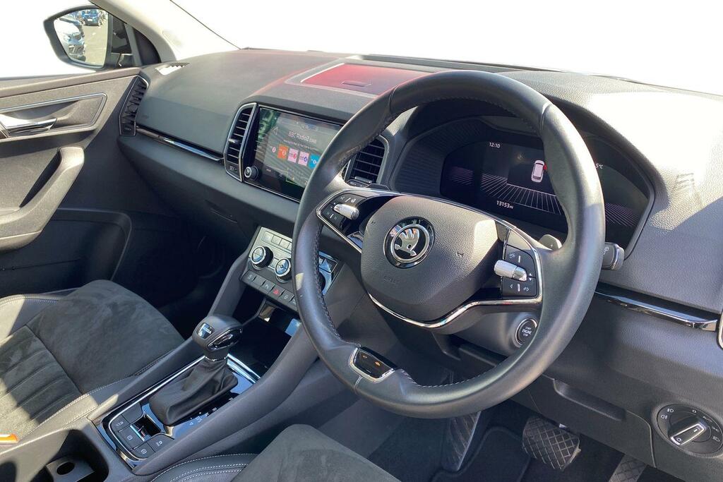 Skoda Karoq 1.5 Tsi Act Se L Suv Dsg Euro 6 Ss Black #6