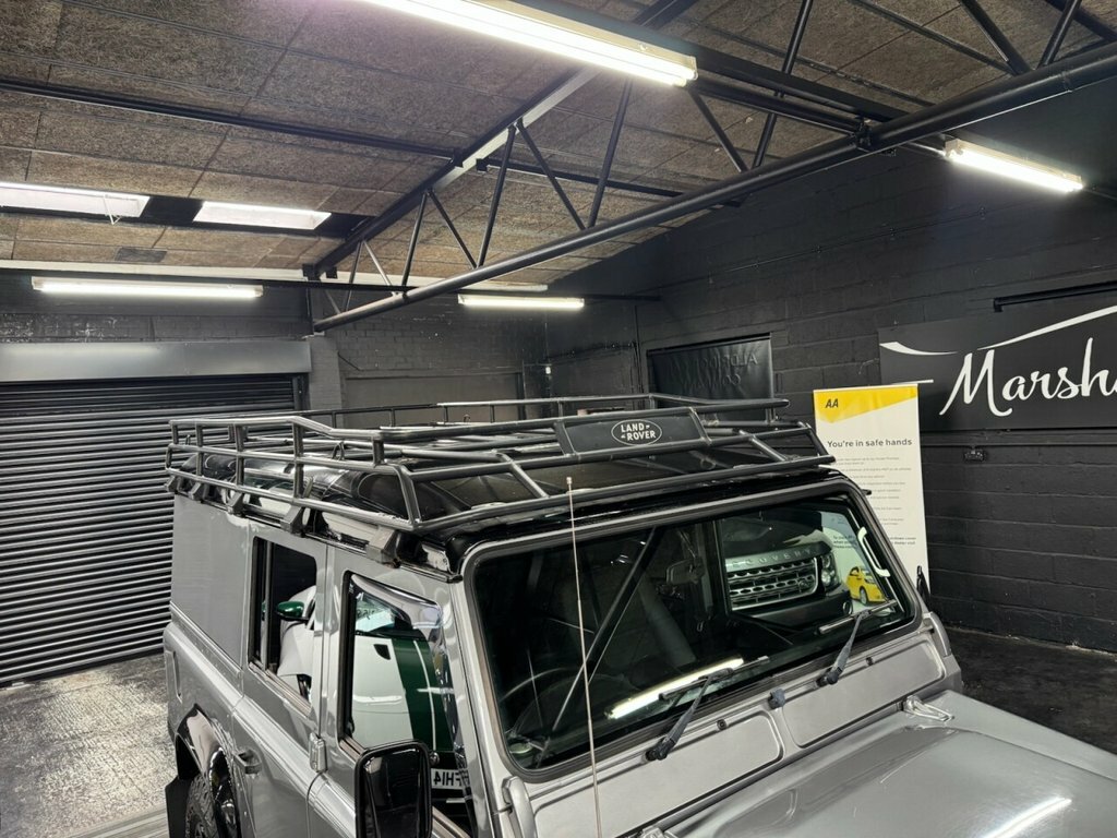 Land Rover Defender 110 Mpv Grey #5