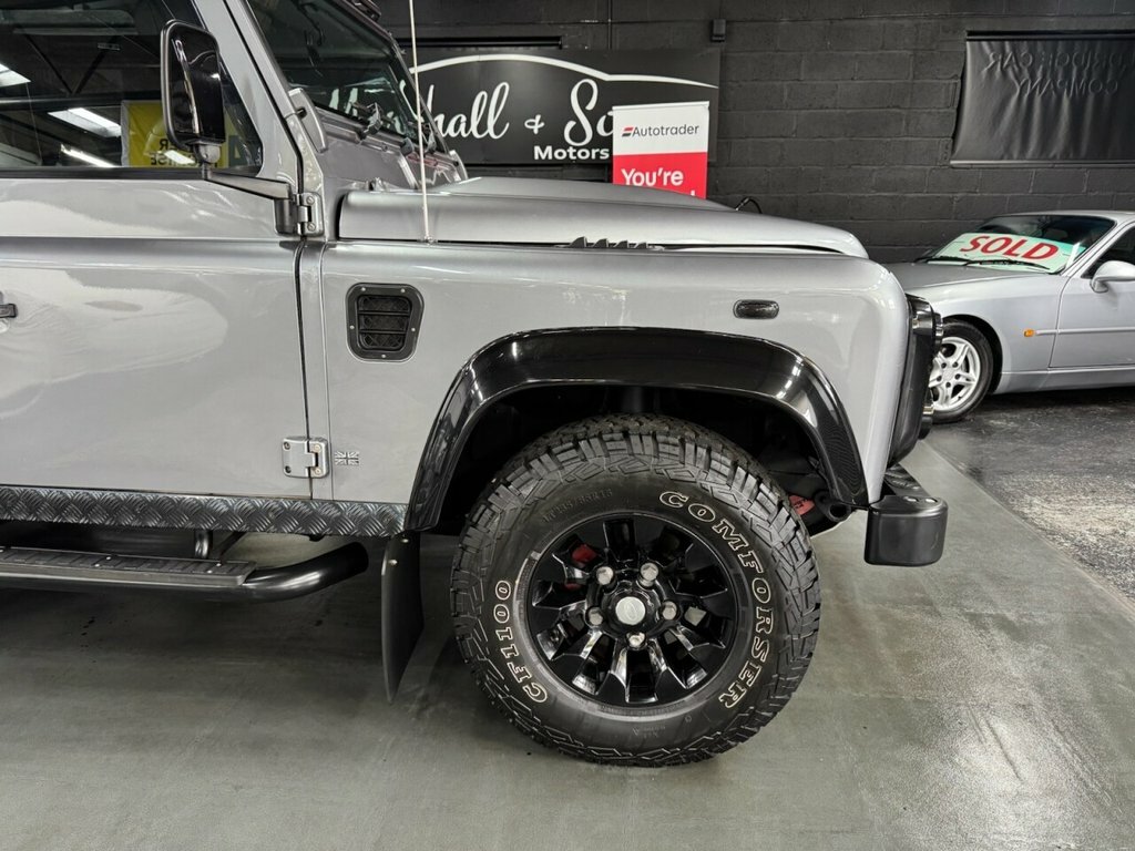Land Rover Defender 110 Mpv Grey #4