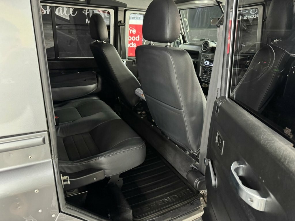 Land Rover Defender 110 Suv Blue #24