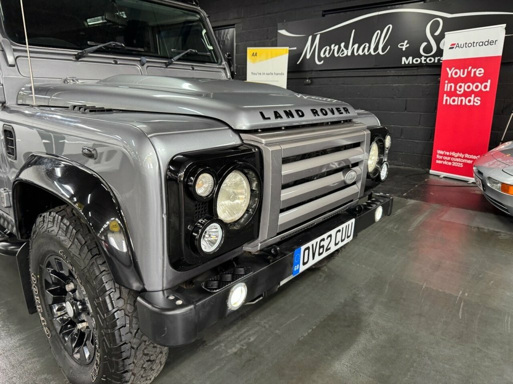 Land Rover Defender 110 Mpv Grey