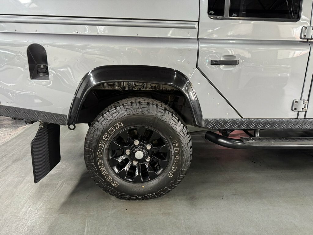 Land Rover Defender 110 Mpv Grey #3