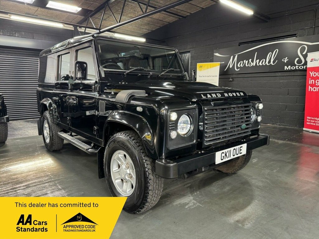 Land Rover Defender 110 2.4L Xs Black