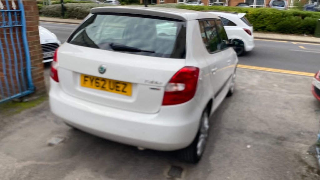 Skoda Fabia 1.2 Tsi 105 Elegance 5Dr. Major Service At 650. White #4