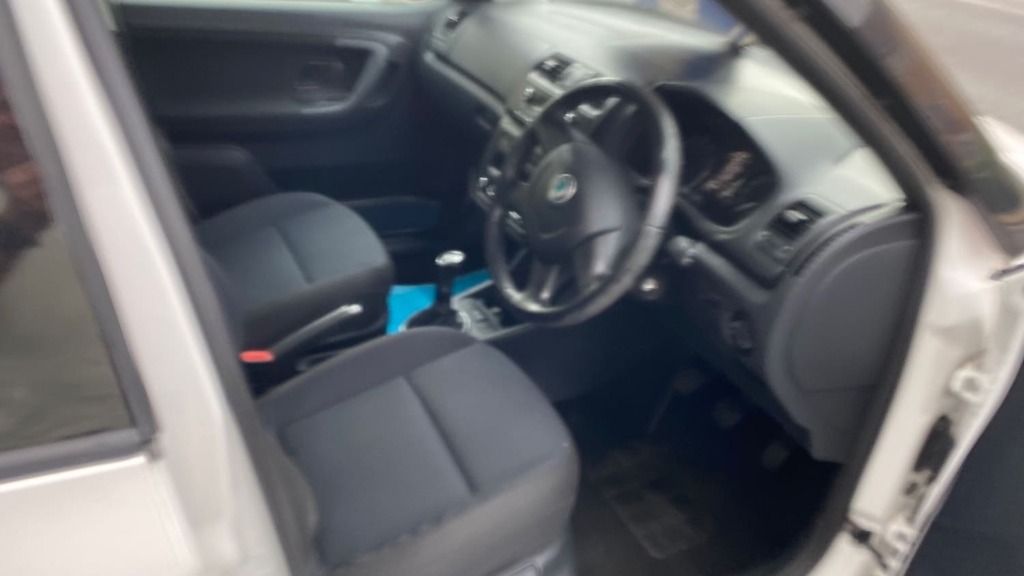 Skoda Fabia 1.2 Tsi 105 Elegance 5Dr. Major Service At 650. White #5